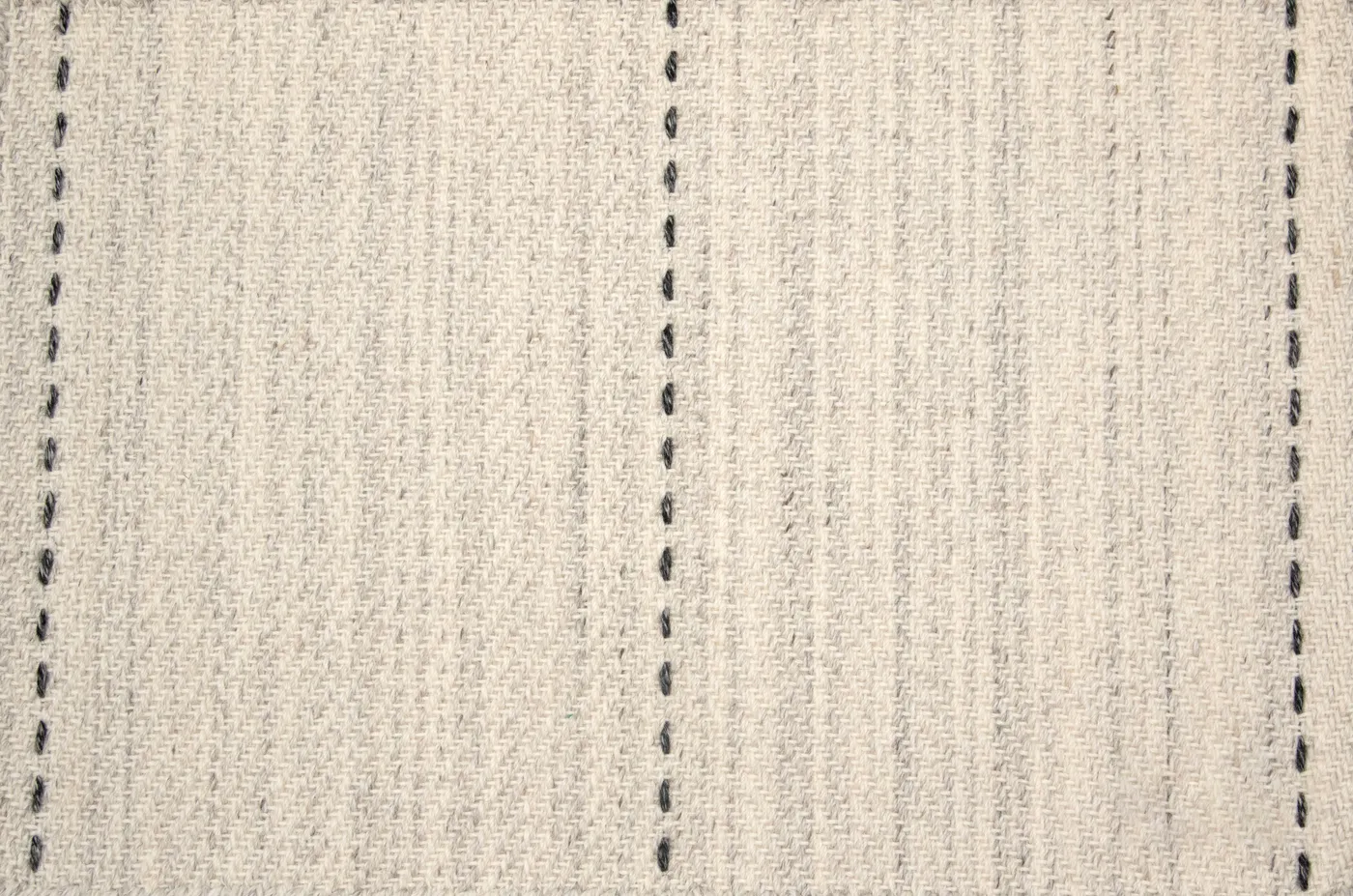 Tailor Stitch Eggshell