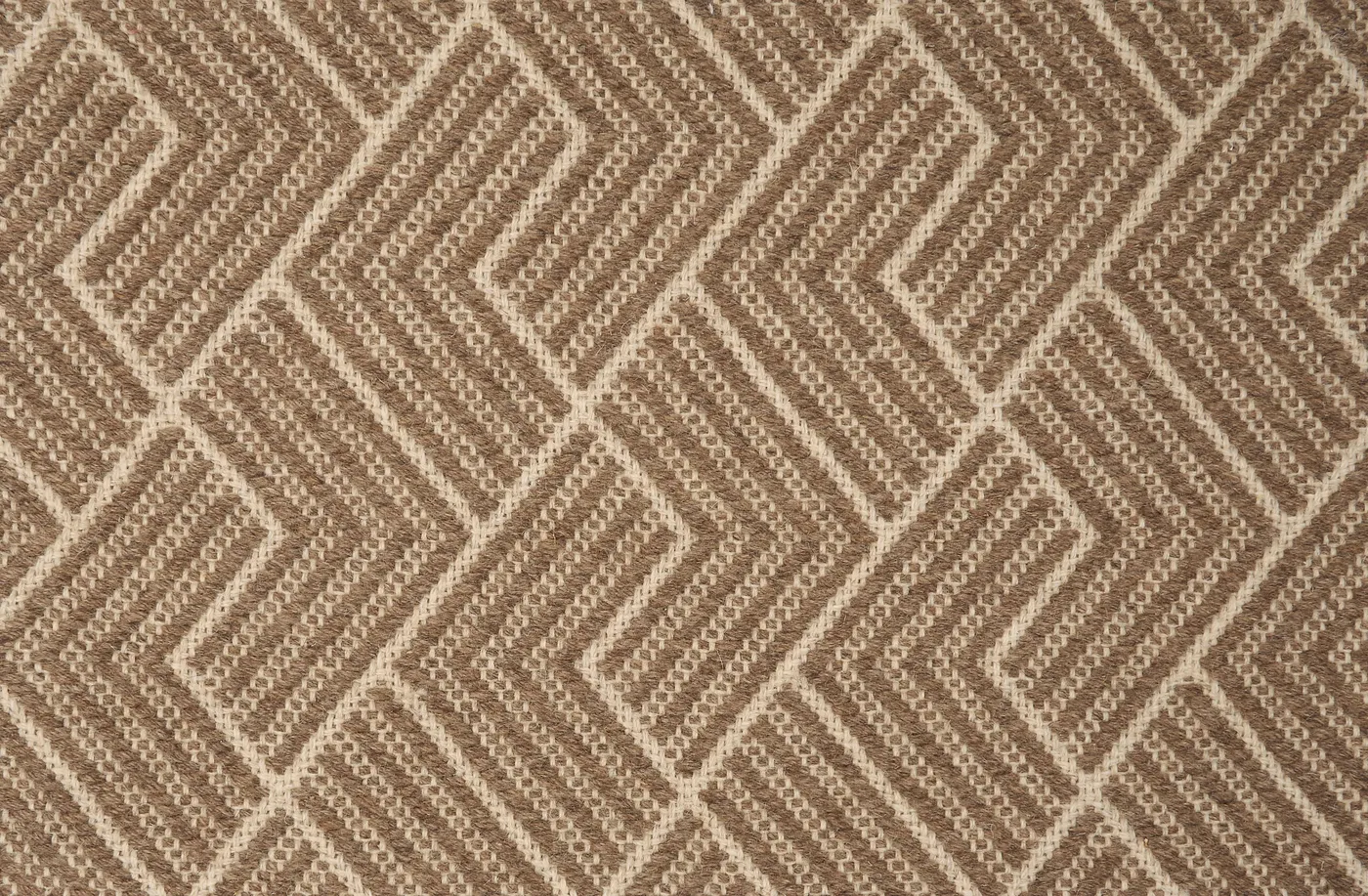 Earwicket Warm Cedar