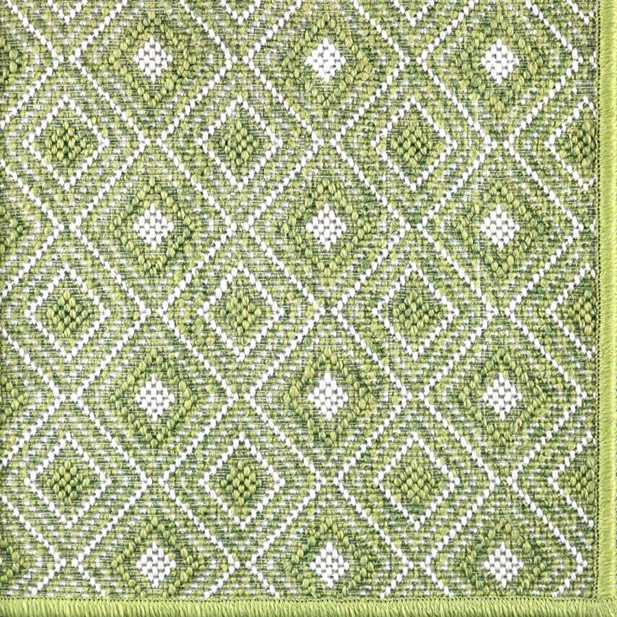 Guzman Sap Green