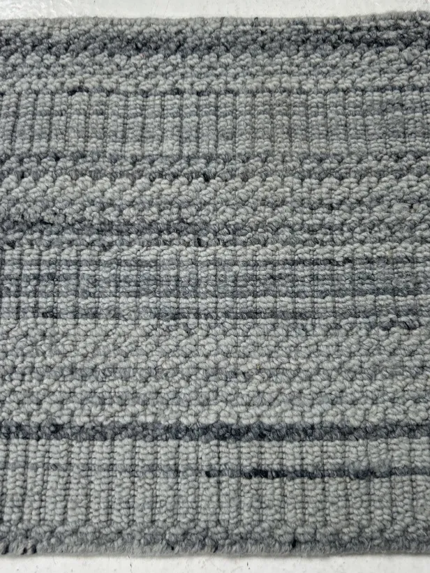 Haier Silver/Gray