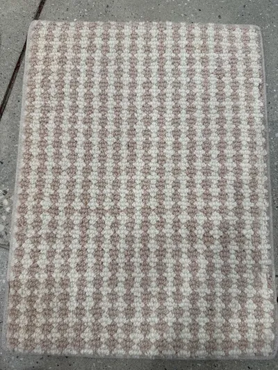 Light Pink/Ivory