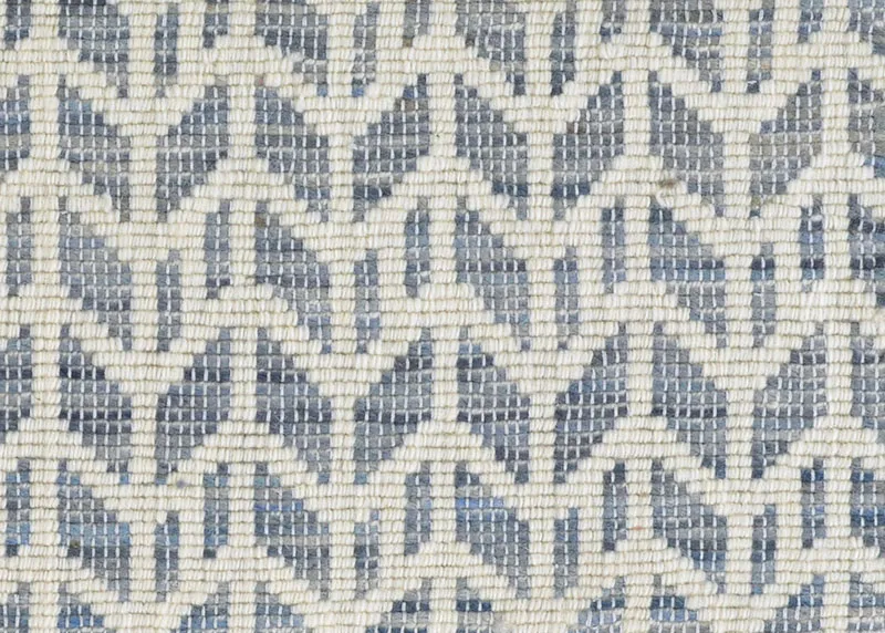 Vae Ceigh Ivory/Blue