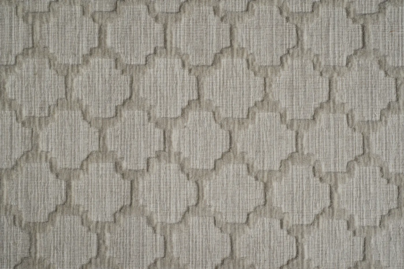 Gotham Cross Silver Mist