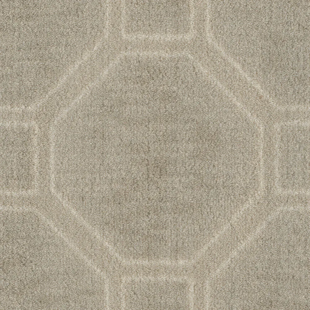 Delicate Frame Pearl