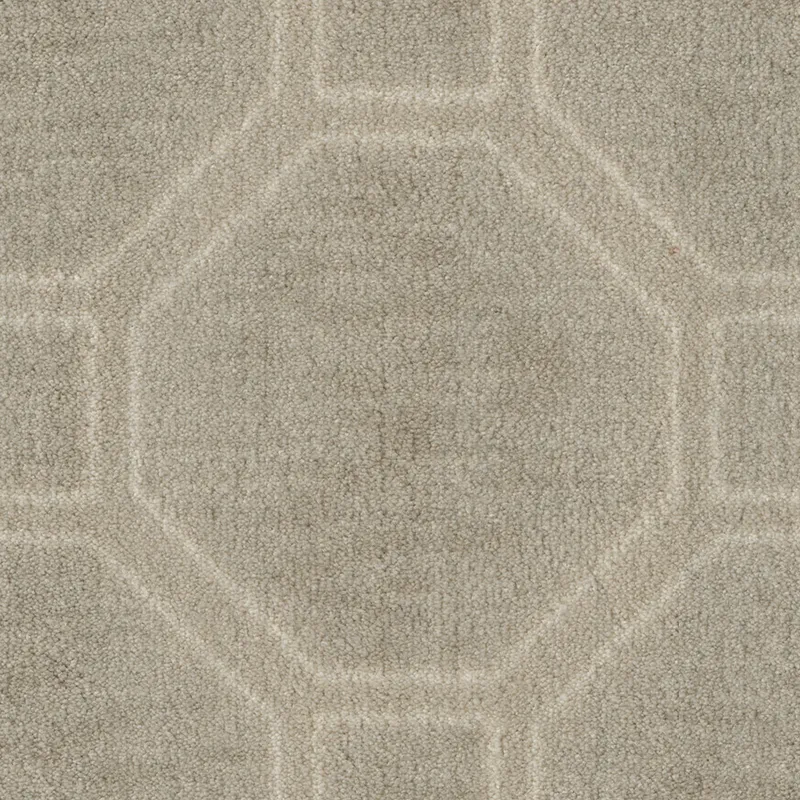 Delicate Frame Pearl
