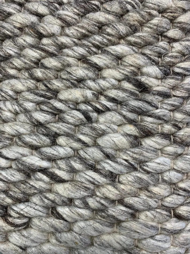 Merve Ash Grey