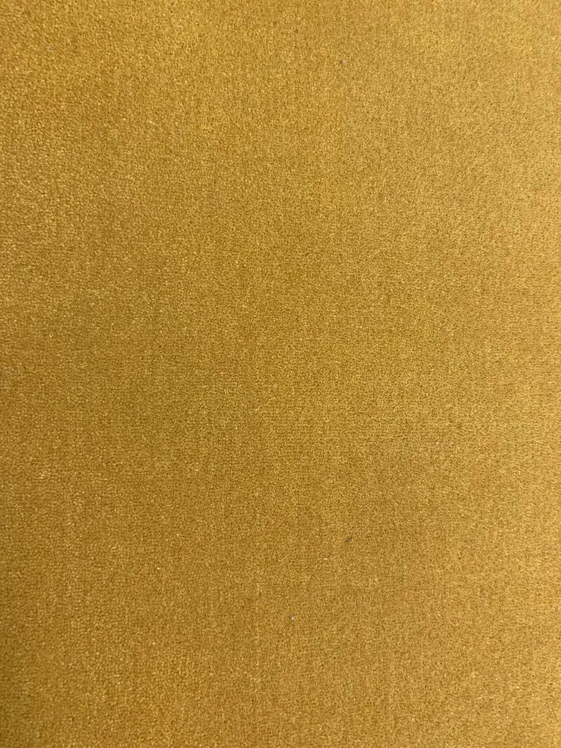 Valencian Velvet Gold