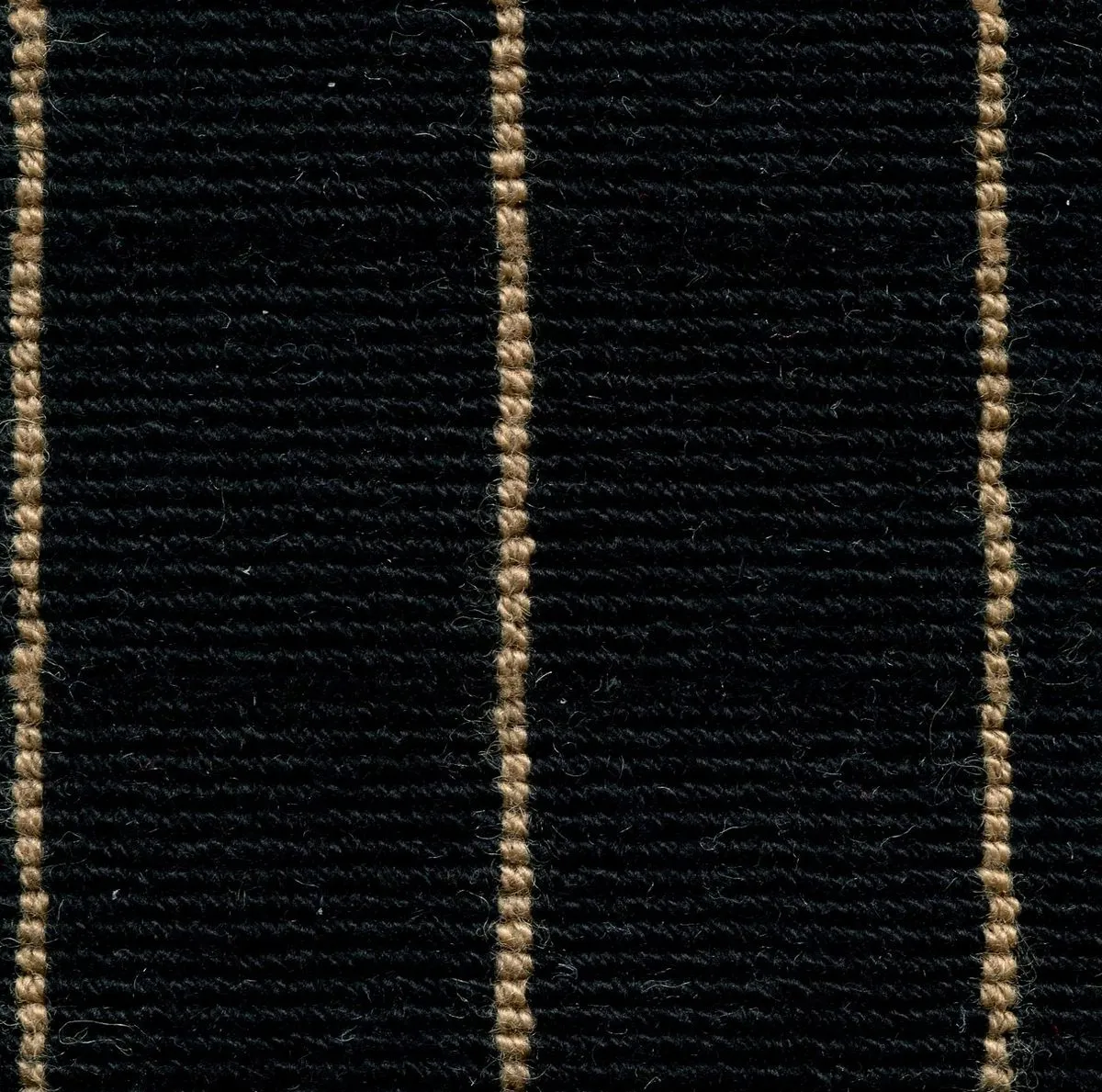 Antigua Nero
