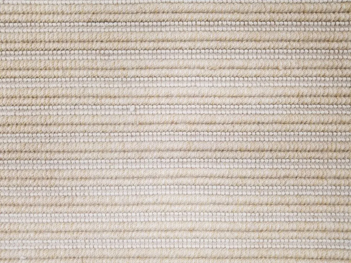 Eminence 32 / 5211  Lt. Gold